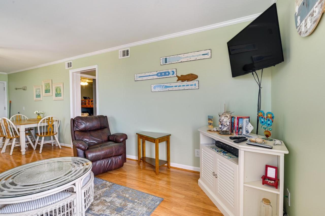 Coastal Murrells Inlet Condo With Balcony! شاطئ ميرتل المظهر الخارجي الصورة